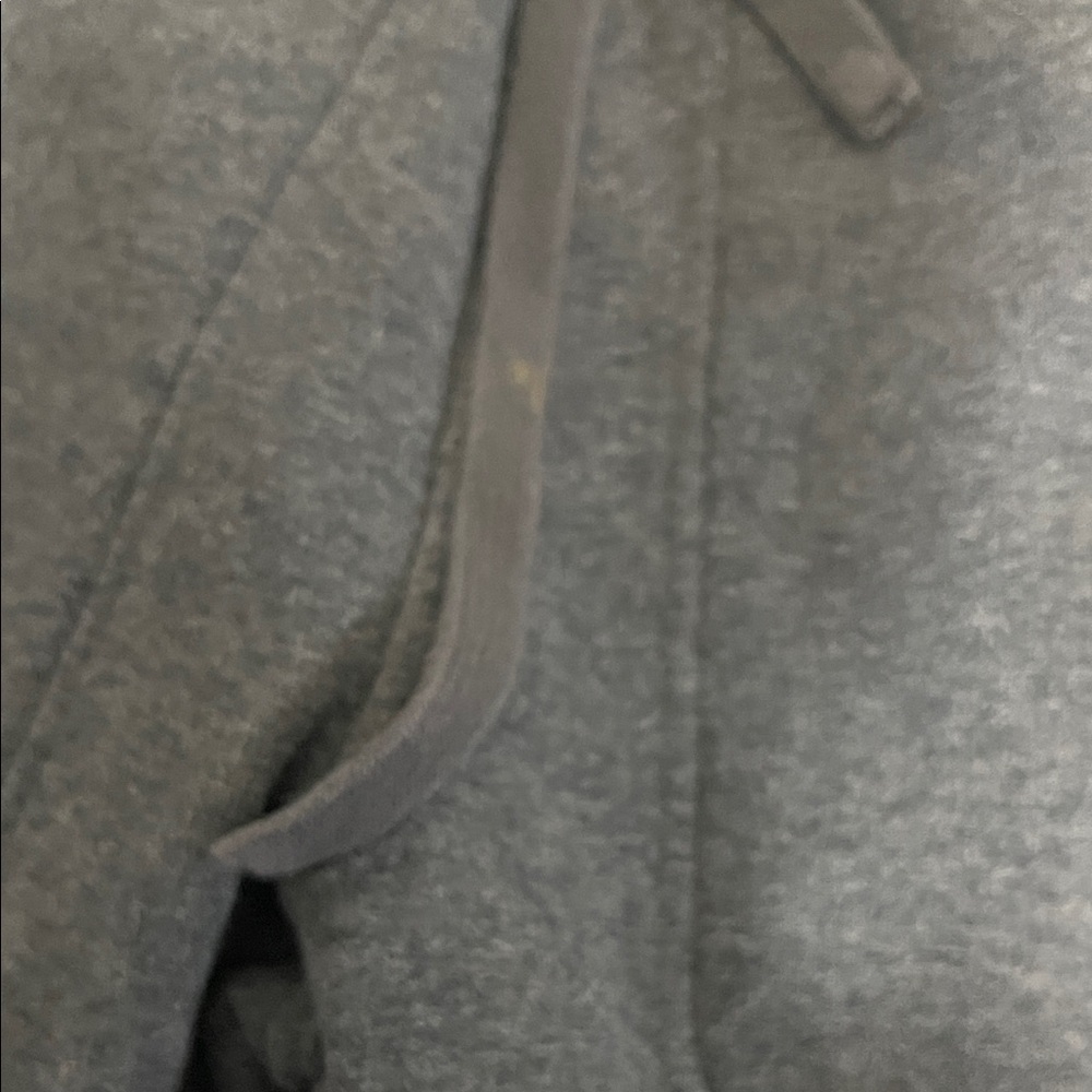 UGG Men's Dark Gray Fleece Jogger Pants - Picture 4 of 5